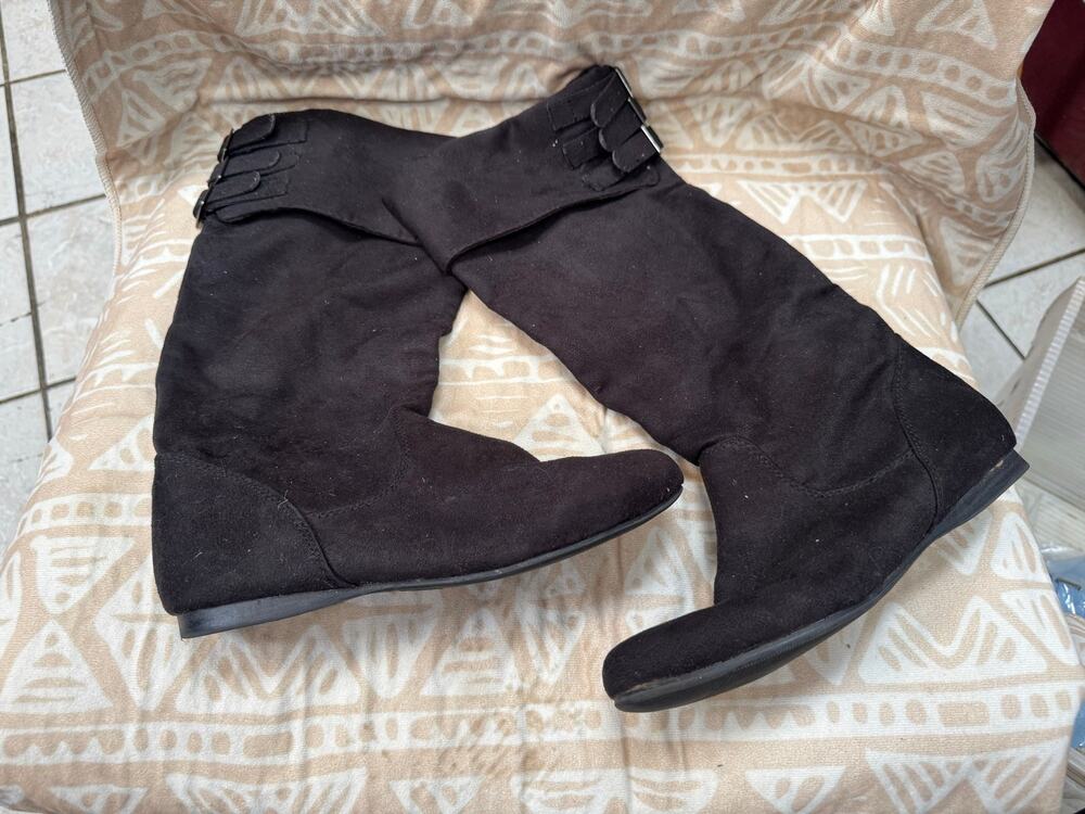 Route 66 Mid-Calf Boots in Black, Size 6